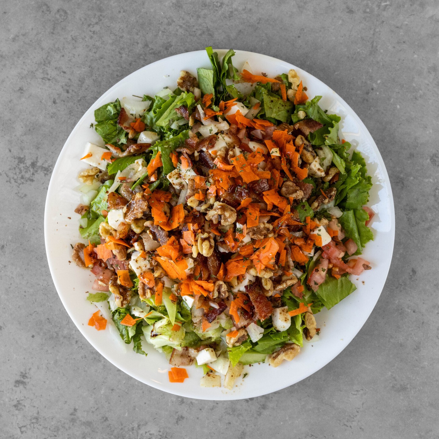 Ensalada de la casa en Salón Café